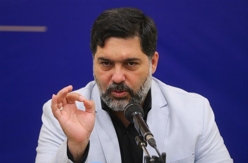 حضور نیروهای مردمی در عملیات تعمیر منازل آسیب‌دیده از جنگ تحمیلی تهران