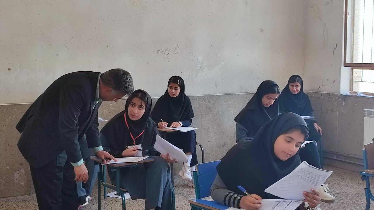 امتحانات نهایی دانش‌آموزان ۱۵ روز بعد از صدور مجوز برگزار می‌شود