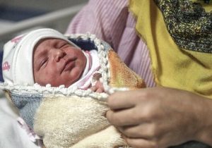 آغاز اجرای «کارت امید مادر» از ماه جاری؛ پرداخت ماهانه ۲ میلیون تومان