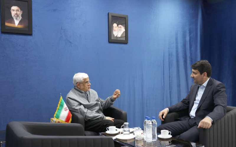 عارف: مخالفت اینترنت طبقاتی هستیم