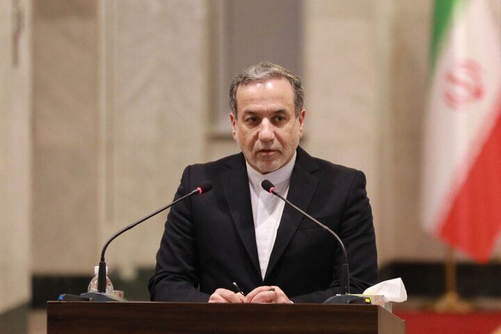 عراقچی: به مدت ۲ هفته تردد در تنگه امن خواهد بود