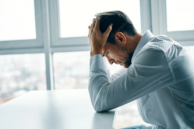 تاثیر کاربردی یوگا بر کاهش علائم افسردگی