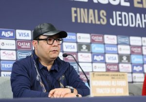ربیعی: VAR سختگیرانه عمل کرد؛ پنالتی آب یخ بر پیکر تیم بود