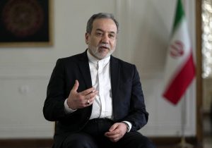 عراقچی: ملت ایران از نیروهای مسلح دفاع می‌ کنند