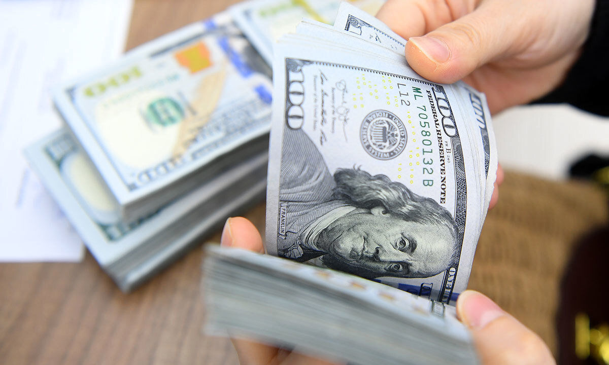 قیمت دلار چهارشنبه 2 اردیبهشت 1405