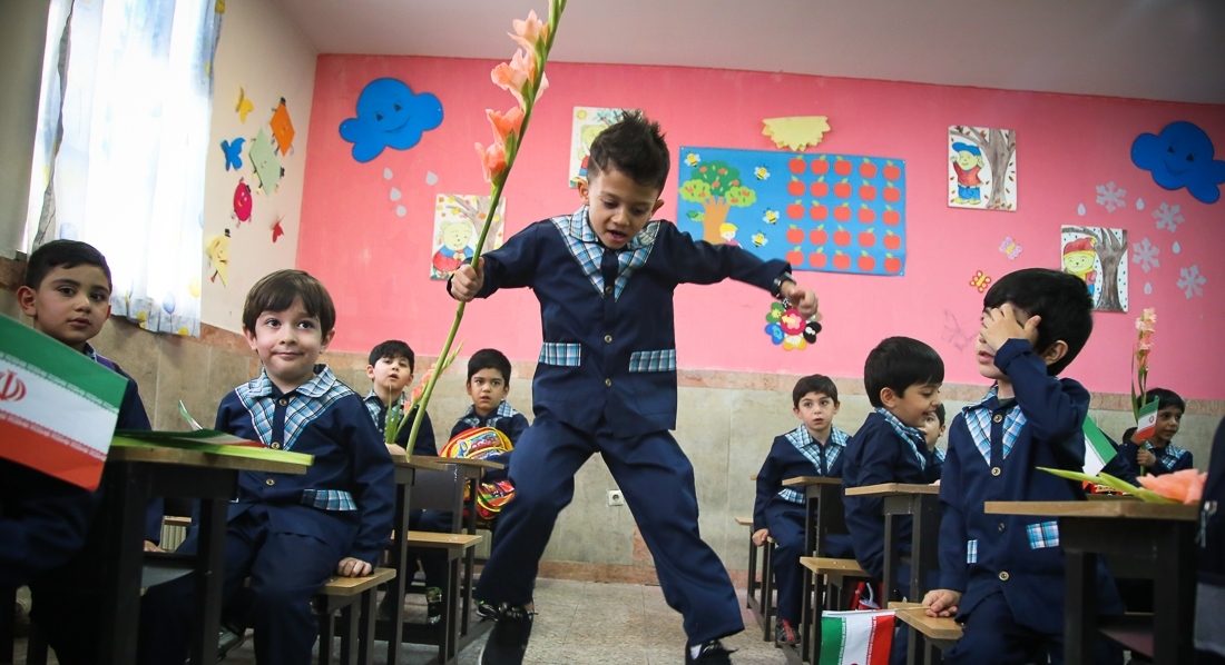 آغاز ثبت‌نام کلاس اولی‌ها؛ ممنوعیت پرداخت پول برای ثبت‌نام