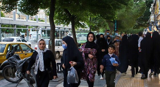 یائسگی؛ پایان باروری یا آغاز بازپس‌گیری هویت زن