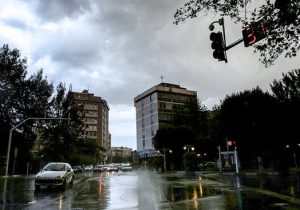 وقوع رگبار و گرد و خاک در نقاط مختلف کشور