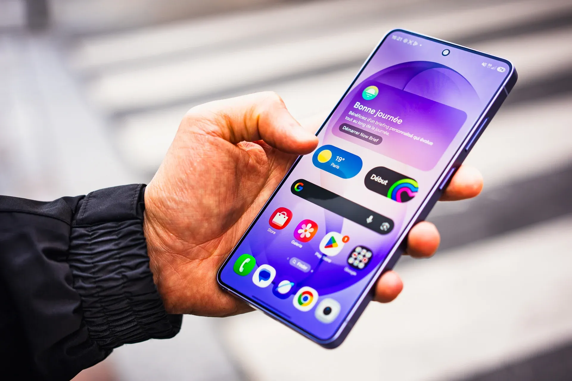 سامسونگ نسخه آزمایشی رابط کاربری One UI 9 مبتنی بر اندروید ۱۷ را منتشر کرد