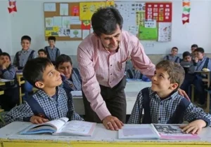 بازنشستگی ۳۰ هزار معلم تا سال آینده؛ پیگیری اخذ مجوز آزمون استخدامی