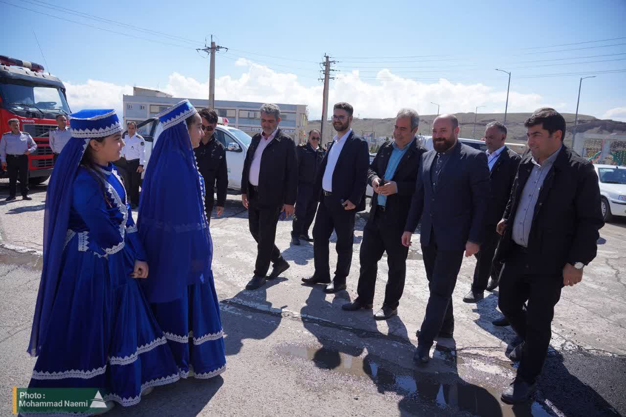 بازدید میدانی نائب رئیس ستاد خدمات سفر دبیرخانه مناطق آزاد کشور از منطقه آزاد ارس