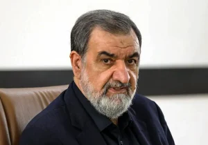 محسن رضایی: صبر ما حدی دارد؛ تنگه هرمز برای تجارت باز است