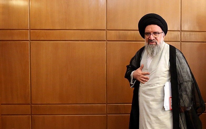 جزئیات تازه از آسیب‌دیدگی رهبر انقلاب در نخستین روز جنگ