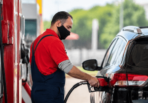آخرین خبرها از تغییر سهمیه بنزین؛ افزایش قیمت در دستور کار است؟