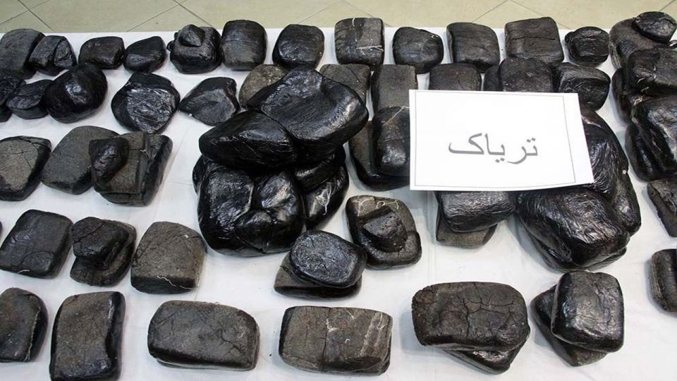 بیش از ۴ کیلوگرم تریاک در مراغه کشف شد