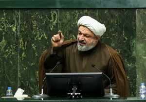 رسایی: همان‌طور که بیت رهبری را زدند، کاخ سفید را هم خواهیم زد