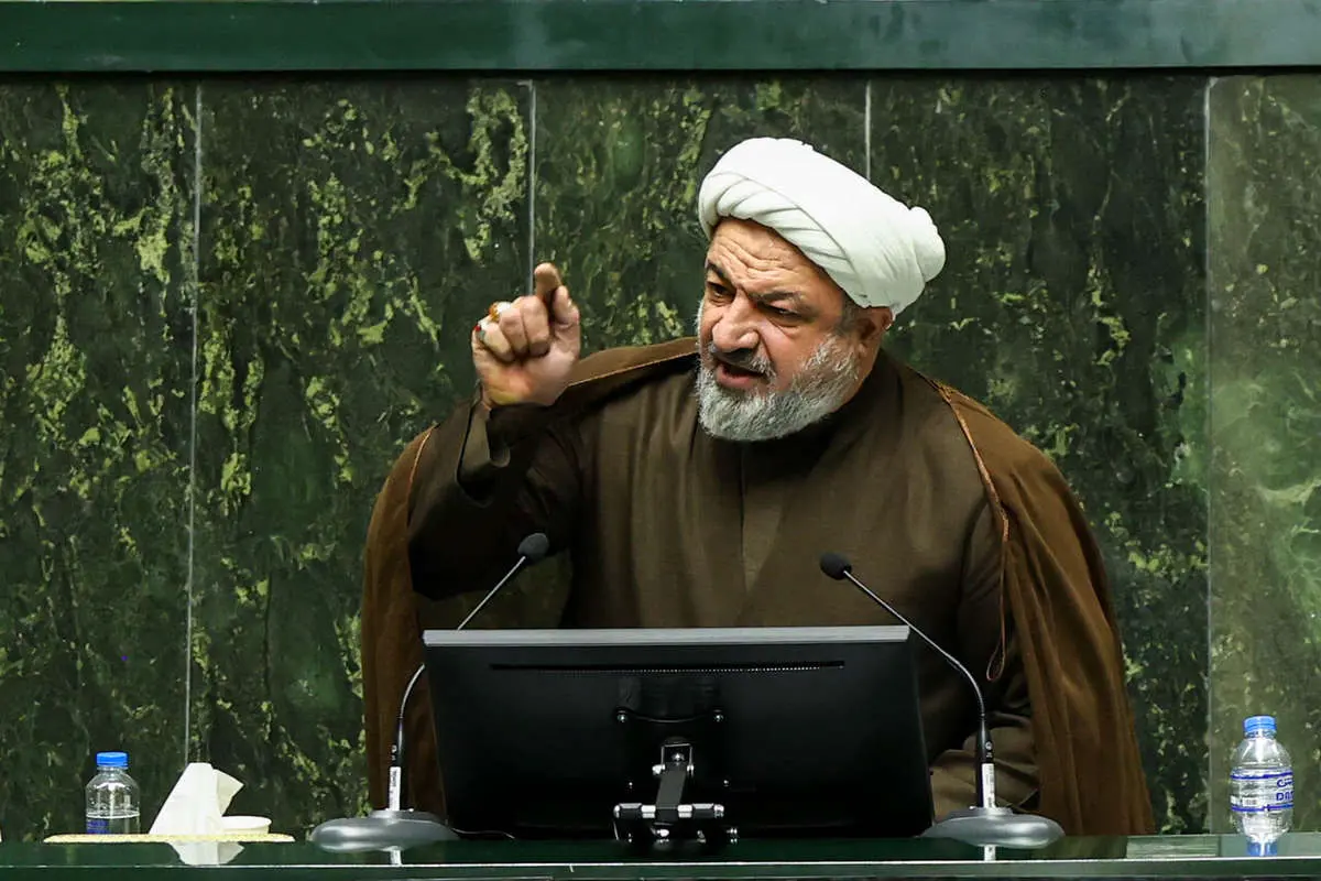 رسایی: همان‌طور که بیت رهبری را زدند، کاخ سفید را هم خواهیم زد