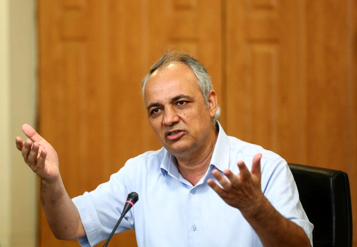زیدآبادی: اگر جلیلی رئیس‌جمهور می‌شد، همه کشور را روی میدان مین می‌فرستاد