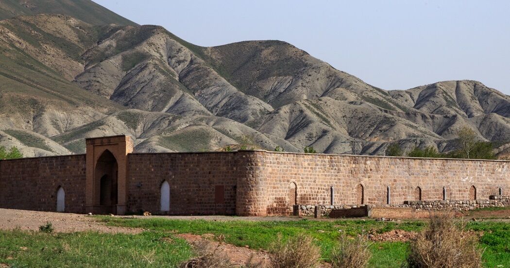 دو گنج تاریخی آذربایجان احیا شد