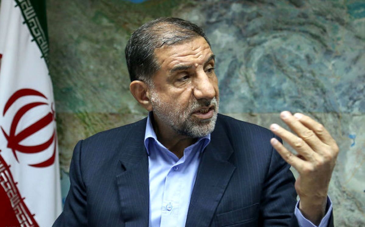 کوثری: حتی اگر توافق کامل اجرا شود، «مرگ بر آمریکا» حذف نخواهد شد