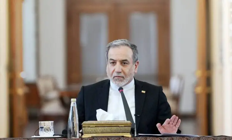 عراقچی: حمله اوکراین به کشتی تجاری ایران بی‌پاسخ نخواهد ماند
