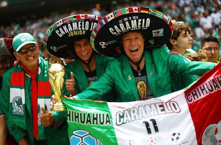 زلزله در جشن صعود مکزیک؛ هیجان هواداران زمین را لرزاند