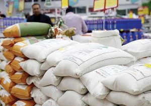 کاهش قیمت در بازار مواد غذایی؛ افت ۲۵ درصدی قیمت برنج و حبوبات