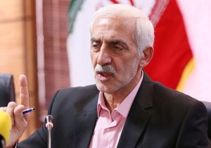 دادکان: مربی حق ندارد برای حکومت نسخه بپیچد