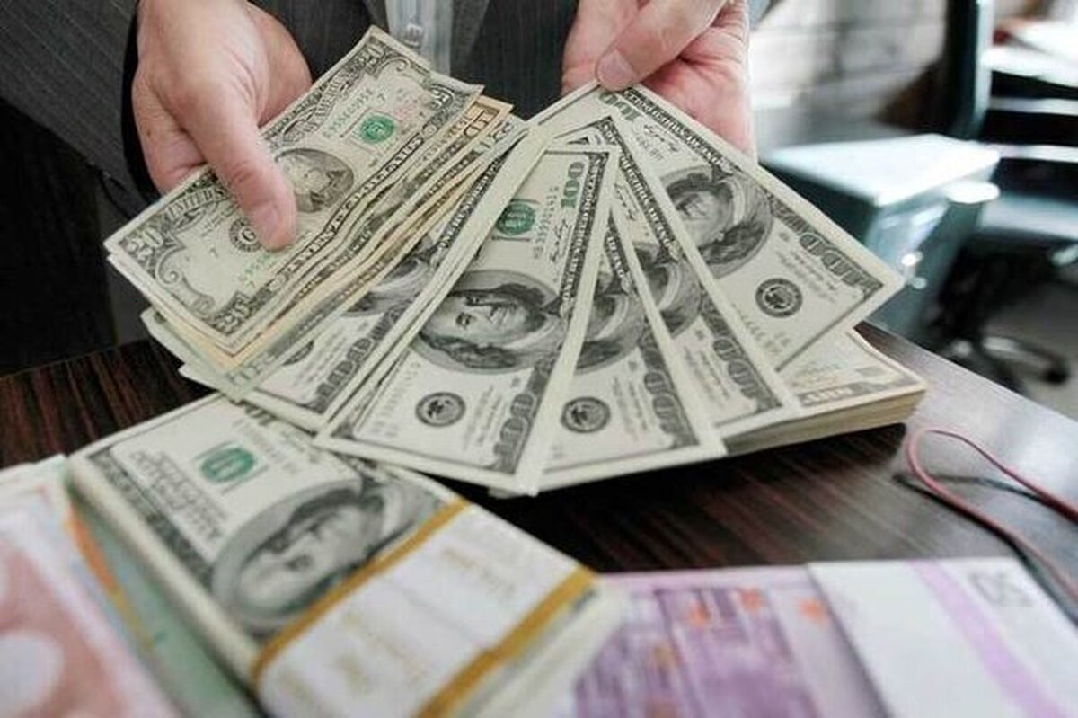 افزایش دوباره قیمت دلار؛ بازار درگیر نوسانات سیاسی