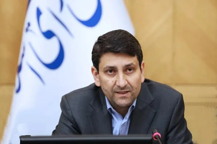 وزیر ارتباطات: پزشکیان از حق مردم برای دسترسی به اینترنت آزاد کوتاه نمی‌آید