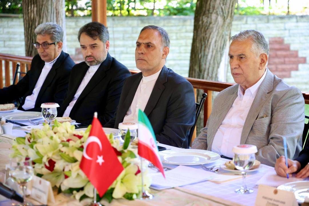 ترکیه برای بازسازی اقتصاد ایران اعلام آمادگی کرد