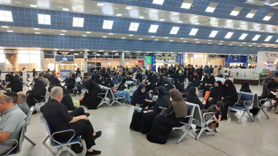 تأخیر گسترده پروازهای نجف؛ مسافران ایرانی ساعت‌ها معطل ماندند