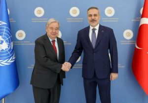 هاکان فیدان در گفت‌وگوی تلفنی با گوترش درباره سوریه و قبرس رایزنی کرد