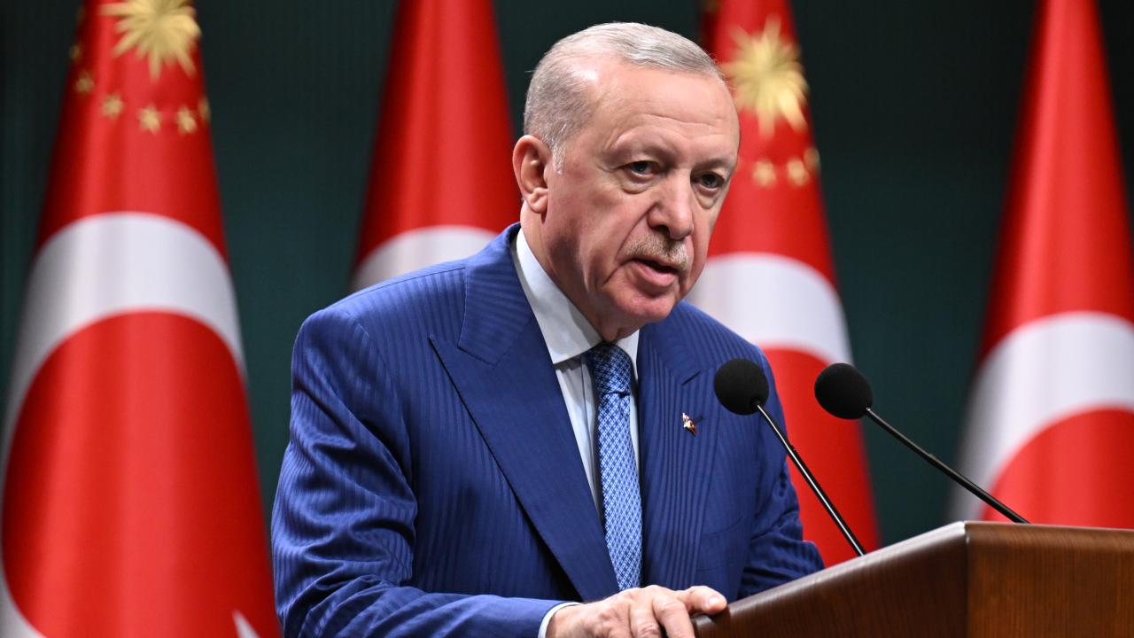 اردوغان یاد و خاطره دکتر صادق احمد را گرامی داشت