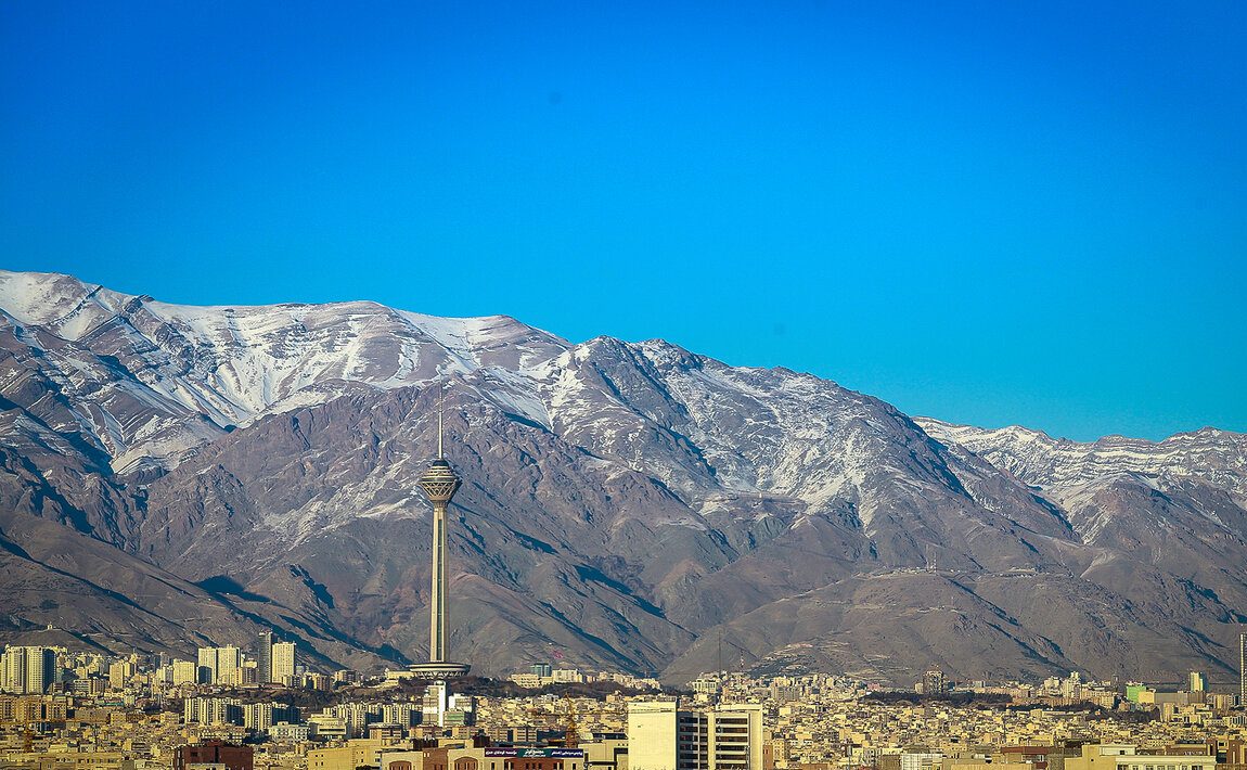 افزایش دمای هوای تهران تا ۴۰ درجه؛ تداوم گرما تا اواخر هفته