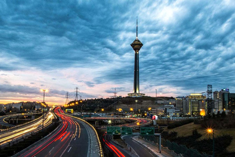 تسهیل خروج عزاداران رهبر؛ سه‌شنبه ۱۶ تیر تهران تعطیل شد