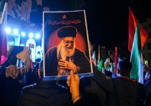 ثبت‌نام در بازوی «باید برخاست» الزامی است