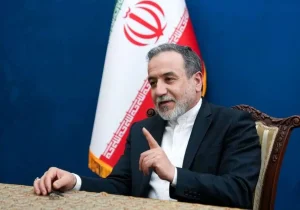 عراقچی: آزاد شدن پول‌های ایران الزاماً به معنای ورود فیزیکی پول به کشور نیست