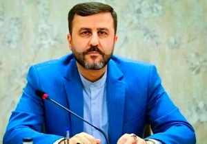 غریب‌آبادی: برای بازگشت به جنگ  آماده‌ایم؛ مسیر جنوبی تنگه هرمز را به رسمیت نمیشناسیم