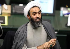 نقدعلی: دشمن توان از بین بردن جمهوری اسلامی را ندارند؛ اما برهنگی و بی حجابی  مانند خوره به جان مملکت افتاده اند ؛قانون حجاب باید اجرا شود