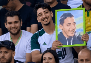 چهره وایرال اینستاگرام، این بار روی سکوهای جام جهانی دیده شد