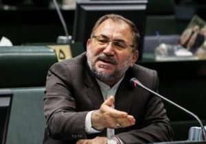 پاک‌مهر: نظام سلامت در بحران‌ها کارنامه موفقی داشته است؛ افزایش حقوق کادر درمان با تورم همخوانی ندارد
