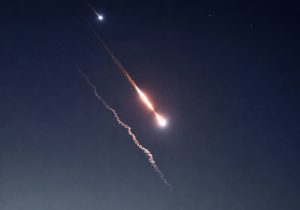 اصابت پرتابه دشمن در نزدیکی سیلوانا؛ چند نفر مجروح شدند