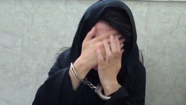 قتل دو زن سالخورده به دست یک پرستار؛ گردن پیرزن را به حدی فشار دادم که خفه شد