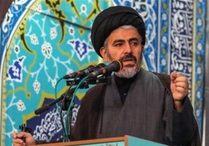 سواحل دریاچه ارومیه نباید به زمینه‌ای برای ترویج بی‌عفتی تبدیل شود