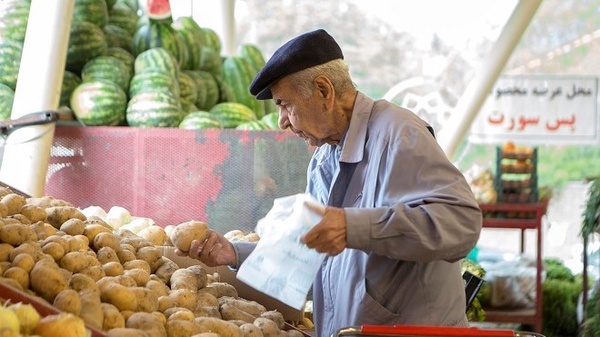 سیب‌زمینی ۷۰ هزار تومانی شد؛ افزایش ۲۰ هزار تومانی در یک روز