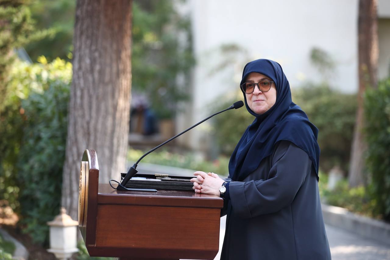 مهاجرانی: اعلام آمار فقر شدید در ایران نیازمند مجوز شورای عالی امنیت ملی است