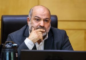 مختار: بنزین قربانی خودروهای پرمصرف و حمل‌ونقل عمومی ضعیف شده است
