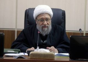 آملی لاریجانی: ایران به هیچ قیمتی از تنگه هرمز عقب‌نشینی نمی‌کند