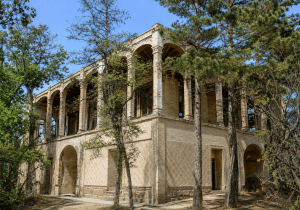 عملیات احیای خانه تاریخی منصوری در ملایر کلید خورد